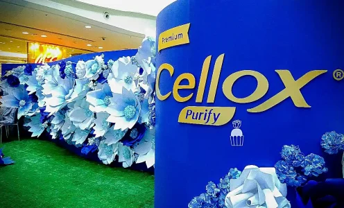 Cellox Booth Decor