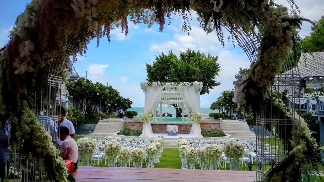 Timeless Beach Wedding